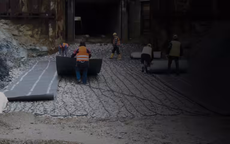 ground thaw with heat blankets